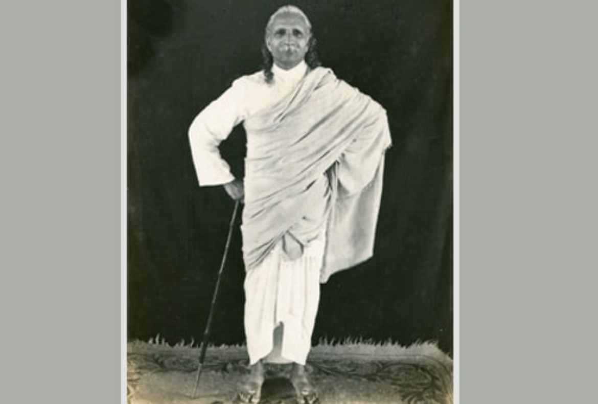 Swami Kavalayananda